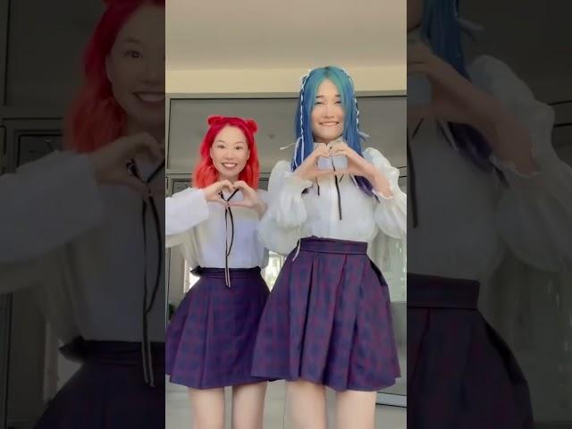 Luna & Homa tiktok dance