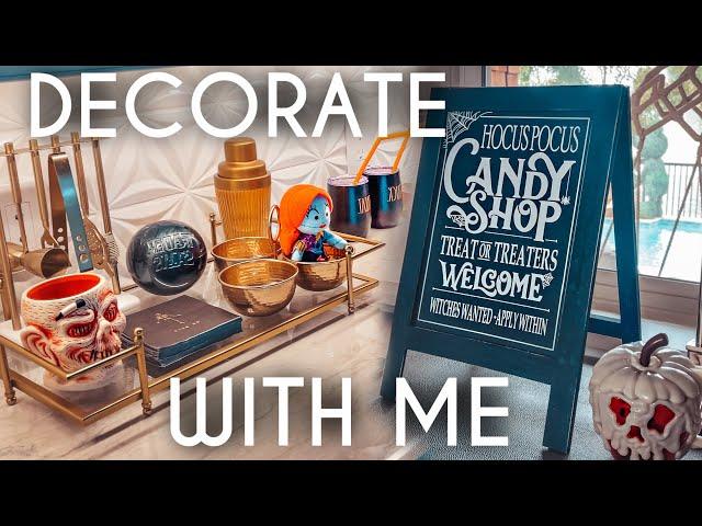 Decorate with me for Halloween at the Disney House