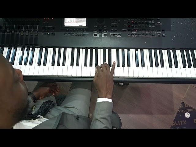 Learn 2 F sharp runs / licks that you can use for songs | F# Piano Tutorial