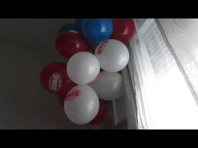 Explotando globos/Popping balloons with pins