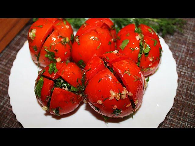 Маринованные ПОМИДОРЫ  САМЫЙ ВКУСНЫЙ рецепт с чесноком и зеленью