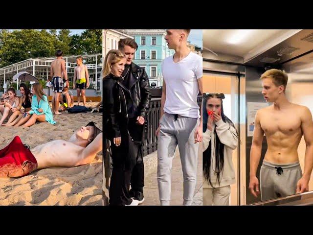  BIG SIZE PRANK BEST GIRLS REACTION FUNNY VIDEO