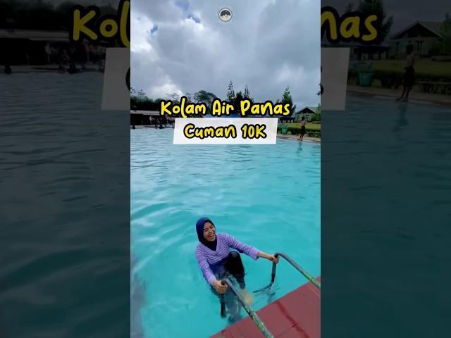 Kolam renang air panas Cuma 10K