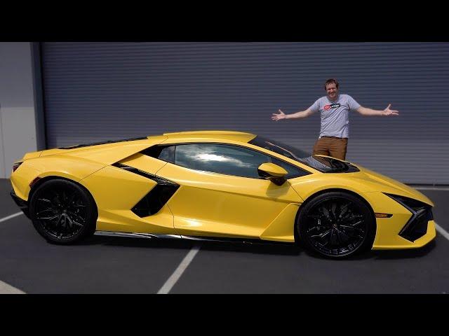 Lamborghini Revuelto 2024, это суперкар с мощностью 1000ЛС за 700000$