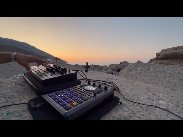 TECHNO with Roland Sh4D Sp404mk2 (KUSH LIVE)