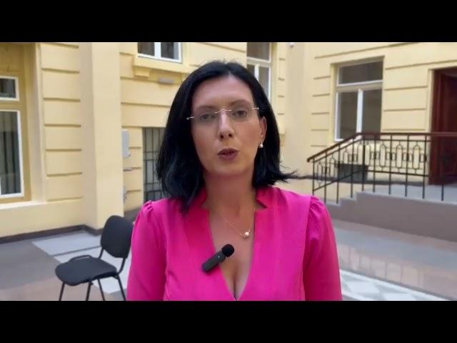 Prima reacție din partea Primăriei Sibiu, cu privire la standul cu înghețată desființat la Sibiu