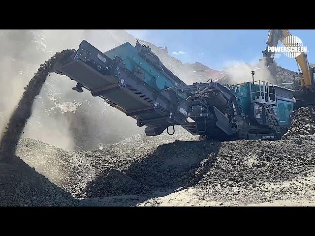 Powerscreen Trakpactor 290SR mobile impact crusher working in New Zealand