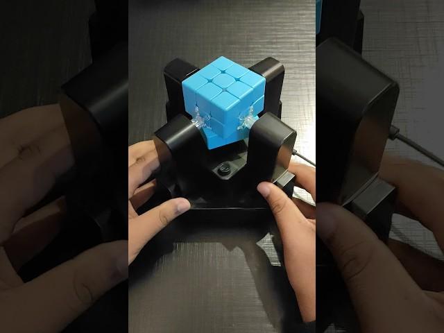 Can a Cubing Robot Solve The Blue Cube ? #shorts