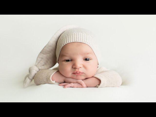 Newborn Boy Photoshoot, Newborn Photography with Svitlana Vronska Behind the Scenes