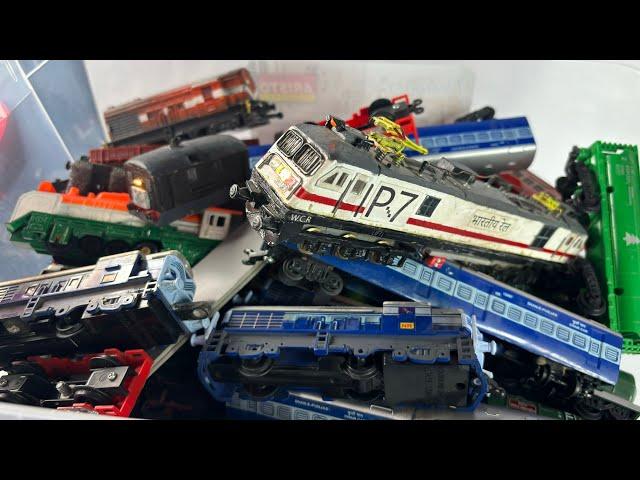 Train collection Unboxing ! #centytoy #railking #train