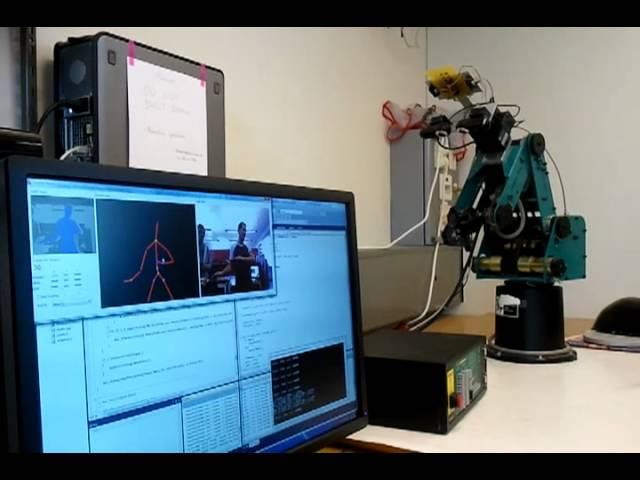 Controlling RRRRR robot manipulator with Kinect test 2