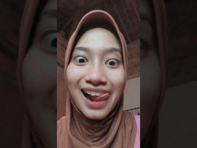 uuubitchawww / tiffannostt_ Tiktok live #selebgram #seleb #indo #instagram #tiktok #live #streaming