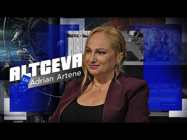 Limbajul stelelor și ce ne rezervă 2025. Astrologul CRISTINA DEMETRESCU: „Vom muri și vom renaște!”