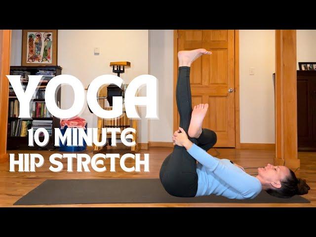 10 Minute Hip Stretch | Calming Yoga Practice