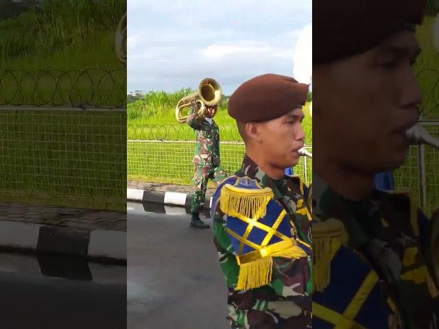 Terompet Pemersatu Bangsa Drumband AAU Gita Dirgantara 