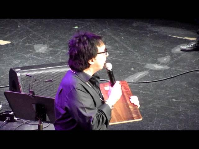 Peter Criss dedicates award to Bill Aucoin at Guitar Center's Drum-Off event