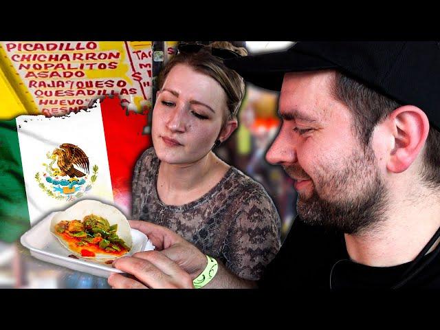 STREETFOOD TESTEN - in MEXIKO! Besuch eines riesigen MARKTES & eines Dino Parks!