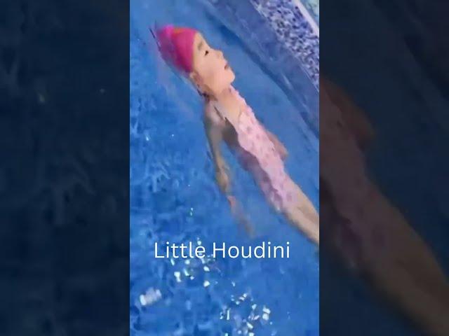 Little Chinese Girl Survives Being Thrown Into a Pool Tied Up