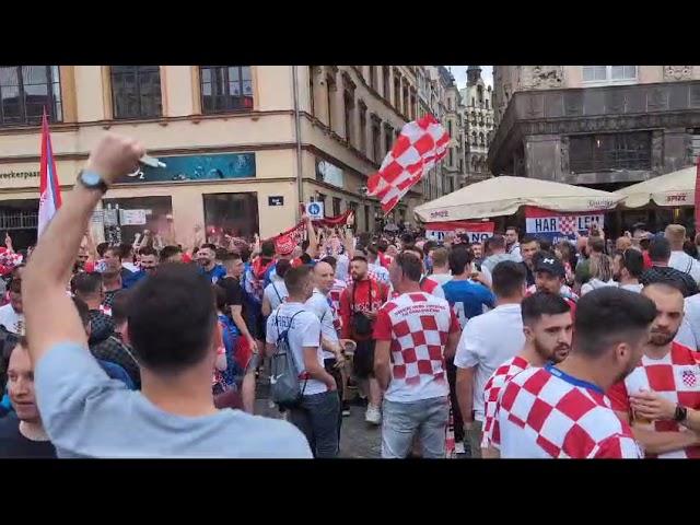 Hrvatski navijači preplavili Leipzig (1)