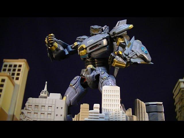 NECA PACIFIC RIM STRIKER EUREKA ULTIMATE EDITION - JAEGER ACTION FIGURE REVIEW