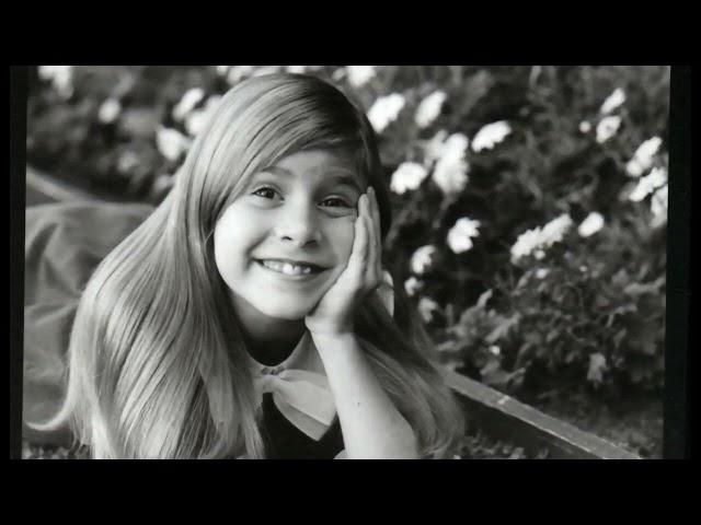 Todd Fisher Shares Childhood photos of his sister Carrie Fisher