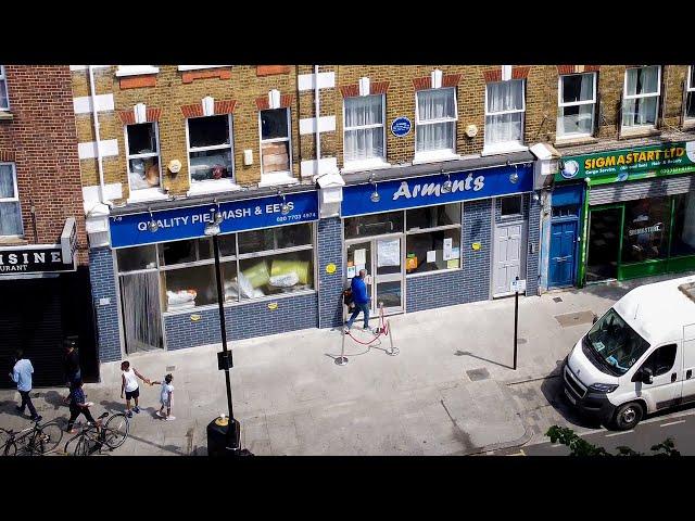 A glimpse of a day at Arment's Pie & Mash