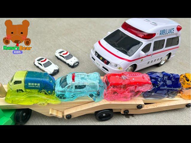 Ambulance & Police Cars Rescue Cars in Slimes! & 4 Car Stories【Kuma's Bear Kids】