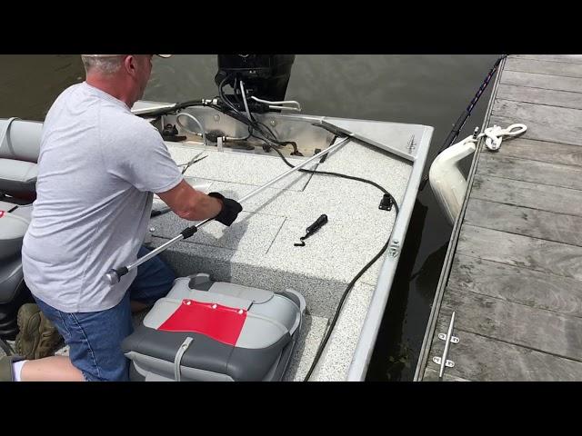 Snake in boat falls lake, nc