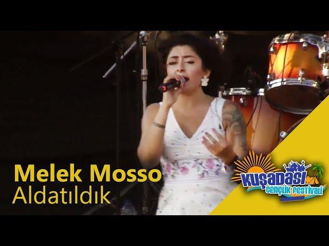 Melek Mosso - Aldatıldık (Performance)