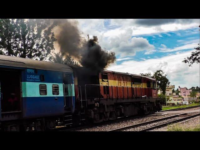 WDG3A Screaming Dynamic Brakes and Heavy Smoking!