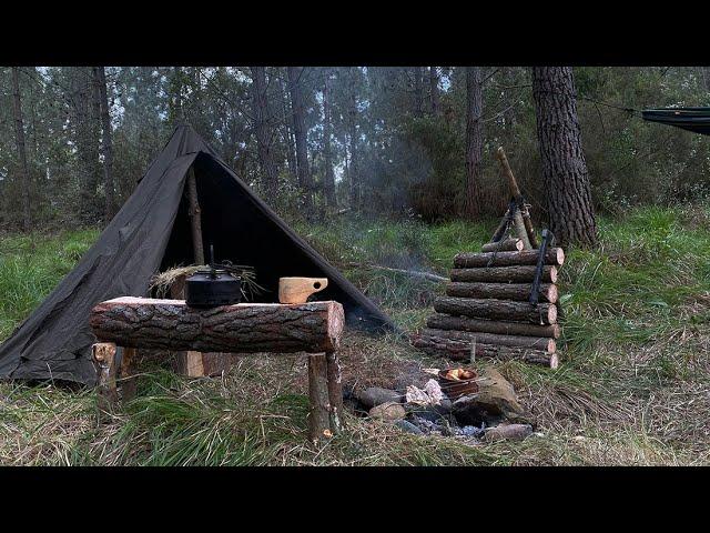 Bushcraft camping - Alone in nature, fishing, cooking and spending a day in the woods