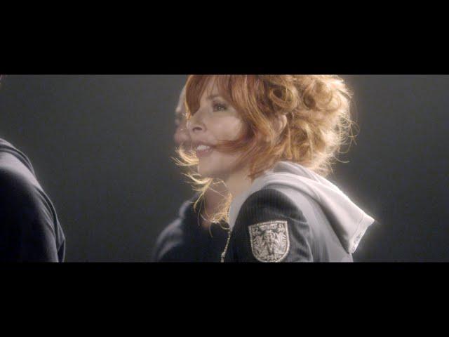 Mylène Farmer - Du temps (Clip Officiel)