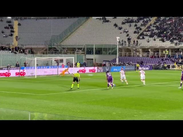 Serie A 2021-22, Fiorentina-Roma: il rigore di Nico Gonzalez