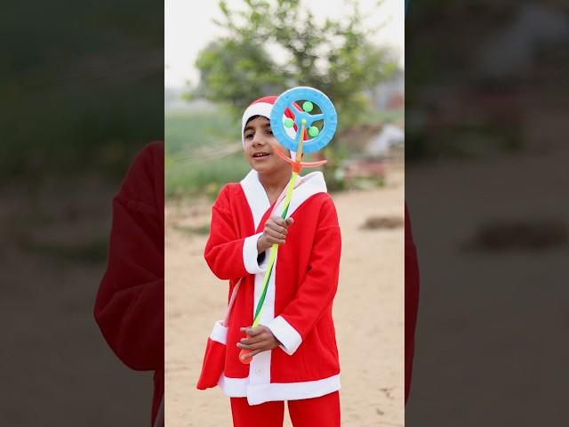 Aapko kya chahiye is cute Santa claus ‍‍ se #shortvideos #funnyviral