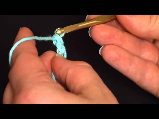 How to Crochet: Foundation Single Crochet (FSC)