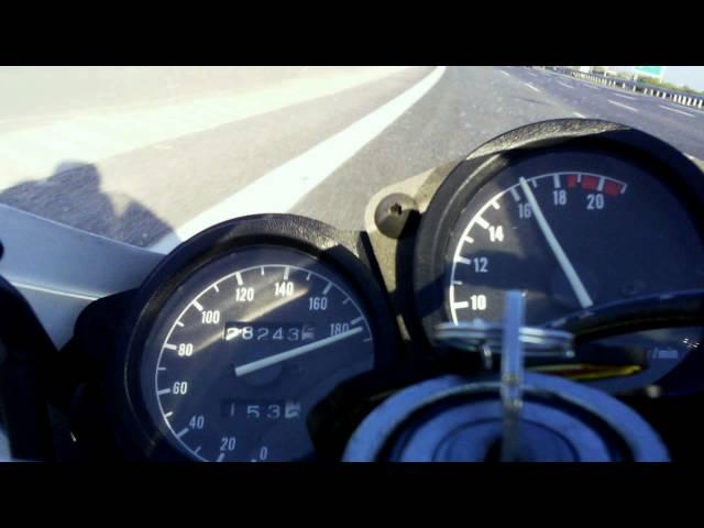 Yamaha FZR 250 3LN3 top speed