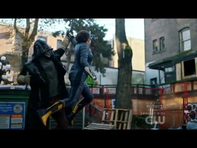 The Flash 5x11 Cicada breaks Nora's back (HD)