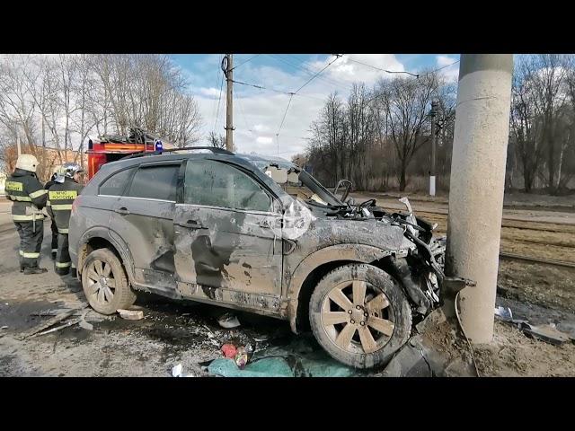 Жесткое ДТП в Туле: столкнулись автобус КБП и кроссовер