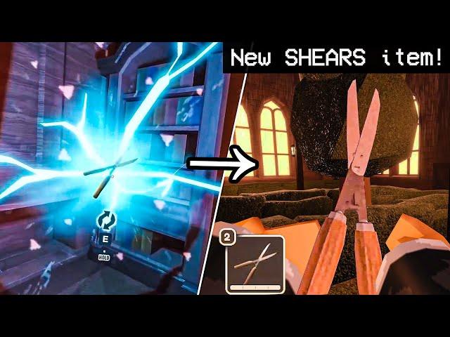 There is a NEW SHEARS item in the Courtyard! - Doors Hotel+ Update