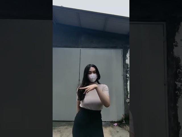 VIDEO JOGET TIKTOK CEWEK CANTIK JOGET GANAS HOT INDONESIA VIRAL!! || TIKTOK TERBARU 2022 part 2