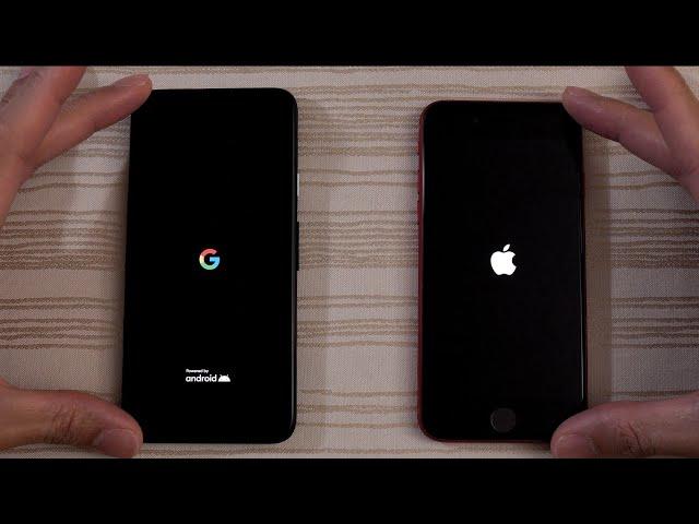 Google Pixel 4a Android 11 vs iPhone SE 2020 iOS 14 - Speed Test!