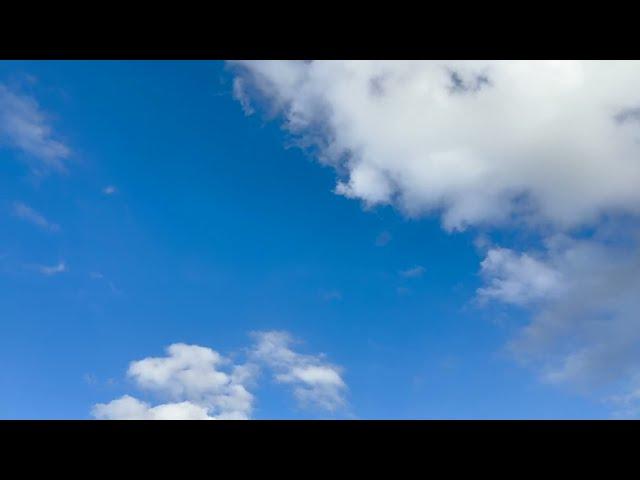 Bildschirmschoner „Blauer Himmel und Wolken“ (kein Ton) 10 Stunden 4K UHD