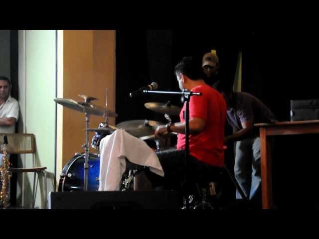 Airton Silva - Brazilian Moeller Drumming Technique Demo