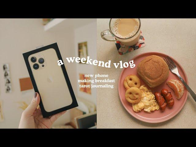 Weekend vlog: new phone, making breakfast & tarot journaling 