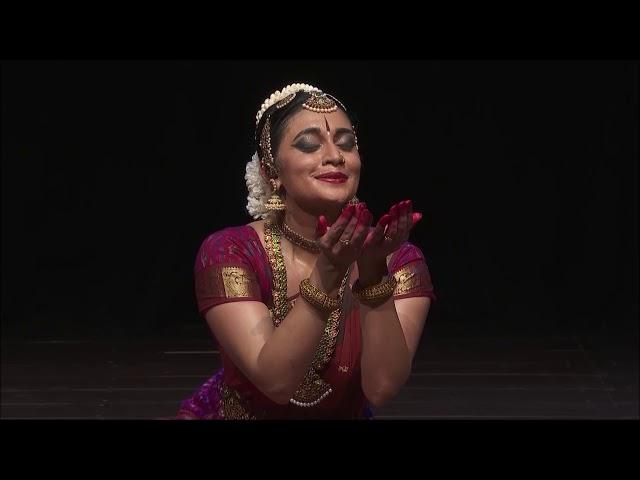 Chinnanchiru kiliye | Bharatanatyam Abhinaya by Divya Ravi