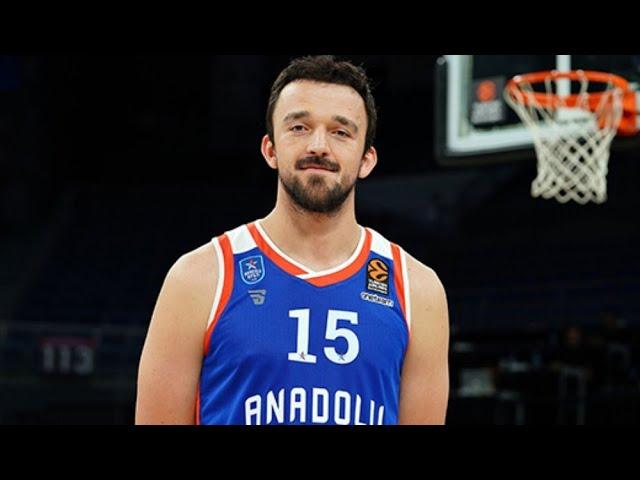 SERTAC SANLI record threes fire Efes past Valencia  (02/03/2021)