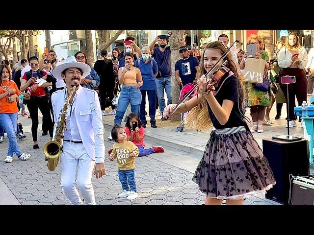 HOW WE ATTRACTED THIS HUGE CROWD | Bella Ciao - Karolina Protsenko & Daniele Vitale Sax