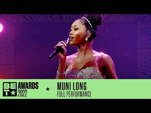 We Could Watch Muni Long Perform For Hrs & Hrs | BET Awards '22