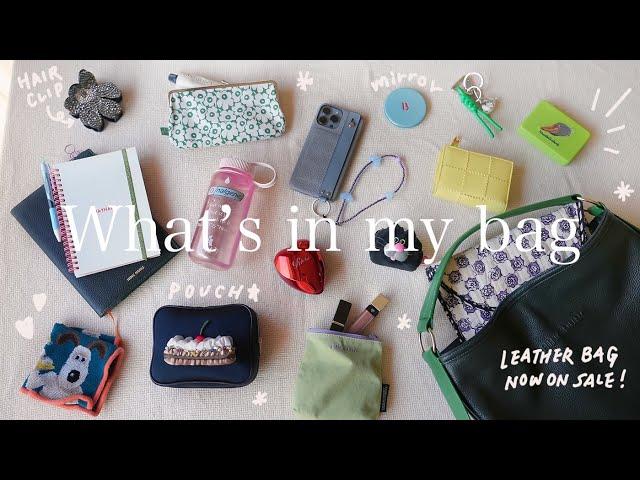 [ What's in my bag ] Everyday essentials for on the go. | Leather tote bag now on sale！