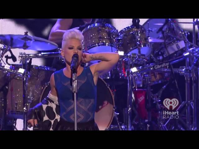 Pink - Try (iHeartRadio Music Festival 2012) - Live